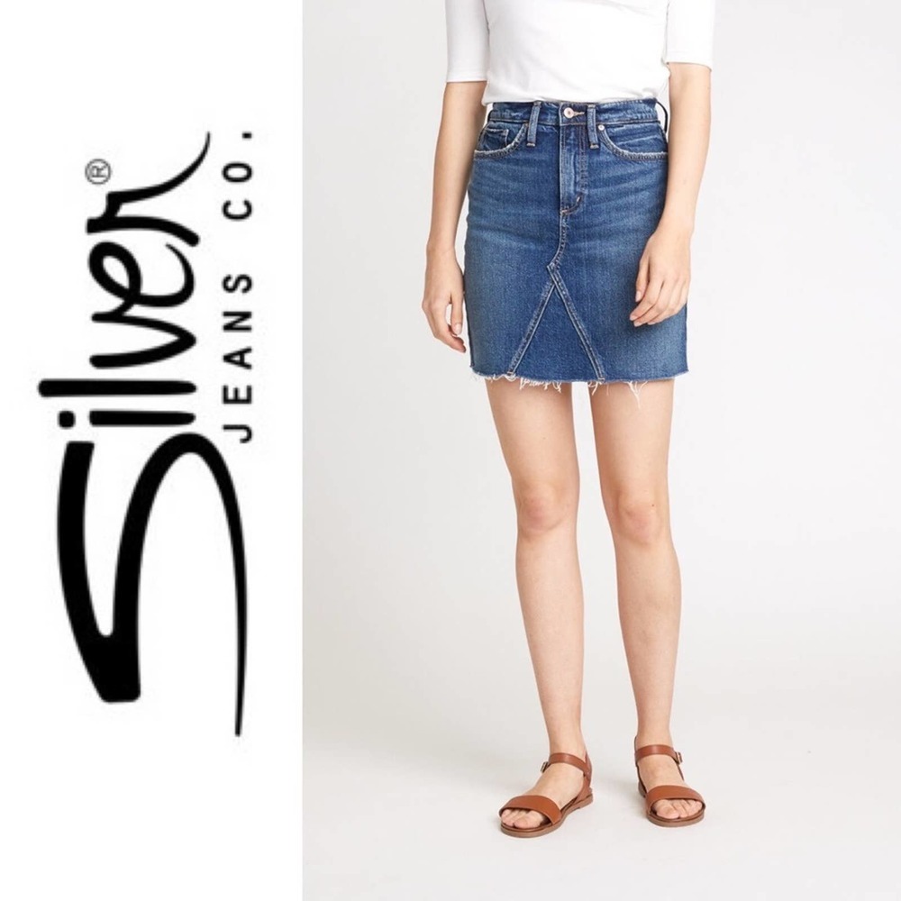NWT Silver Jeans Frisco Mini Skirt size 2